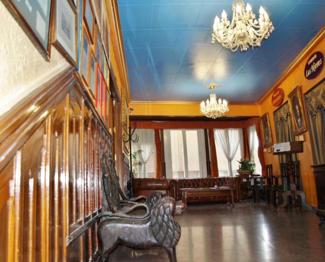 Hotel Mur ฮากา ภายนอก รูปภาพ