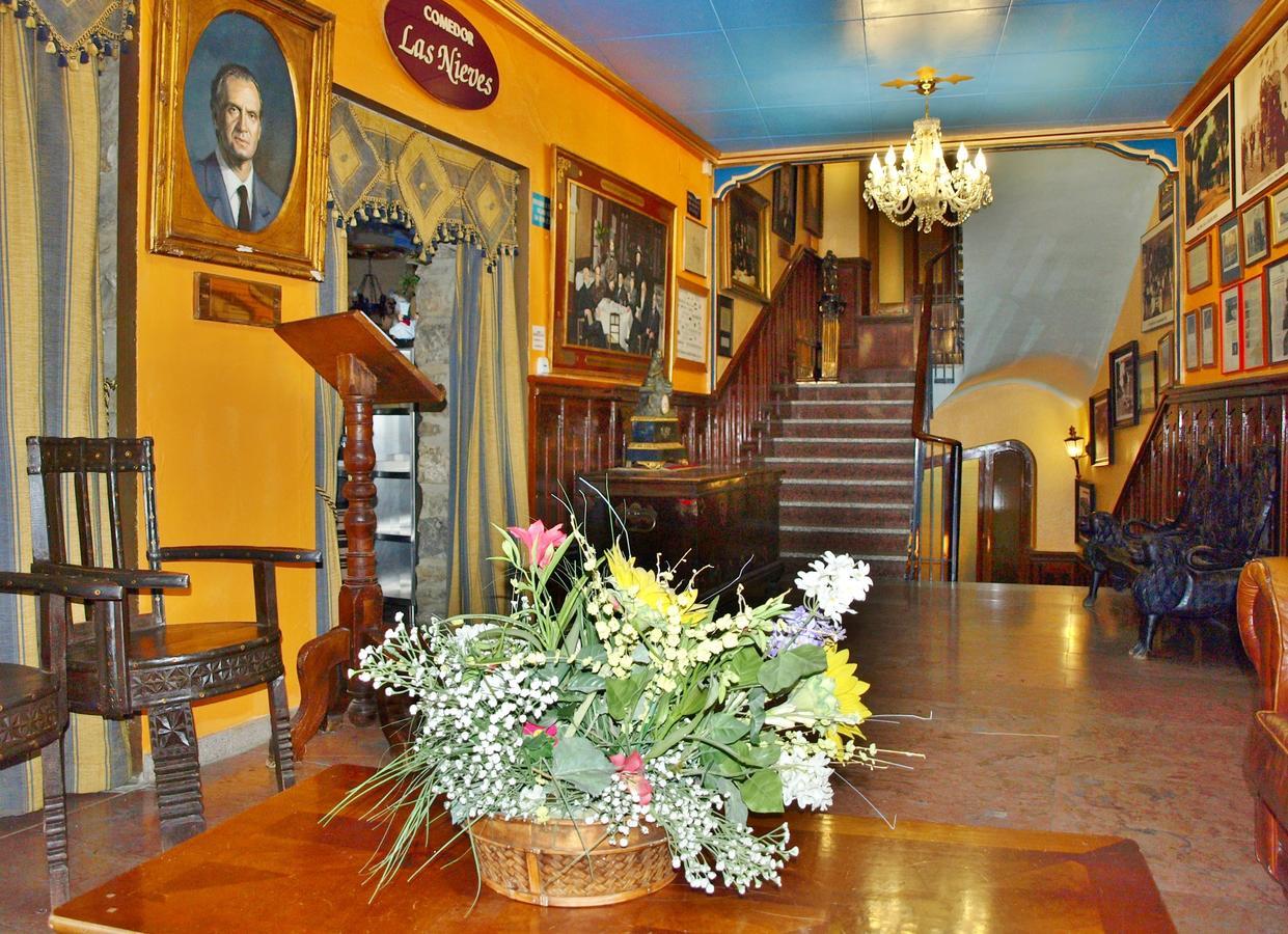 Hotel Mur ฮากา ภายนอก รูปภาพ
