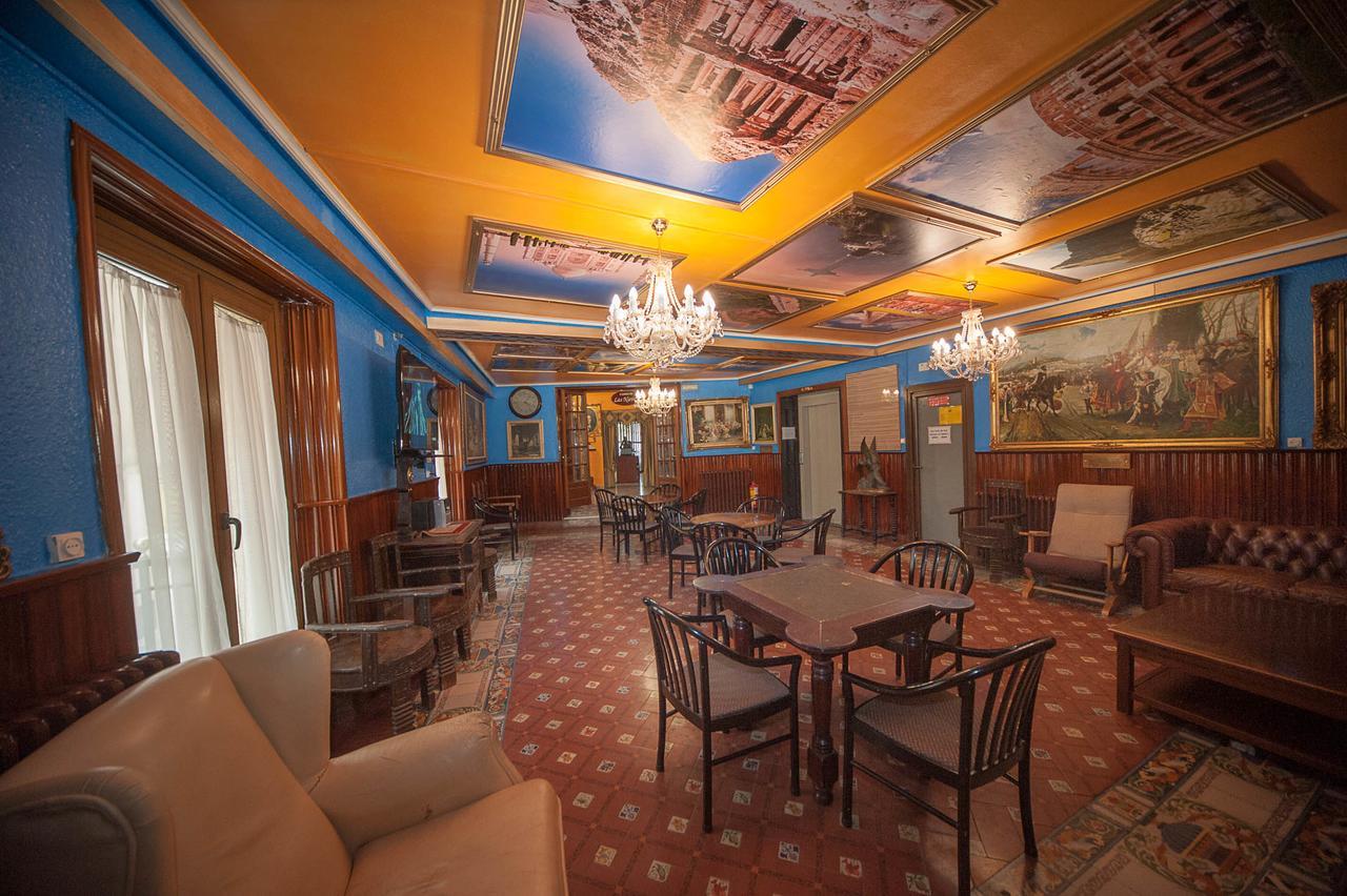 Hotel Mur ฮากา ภายนอก รูปภาพ
